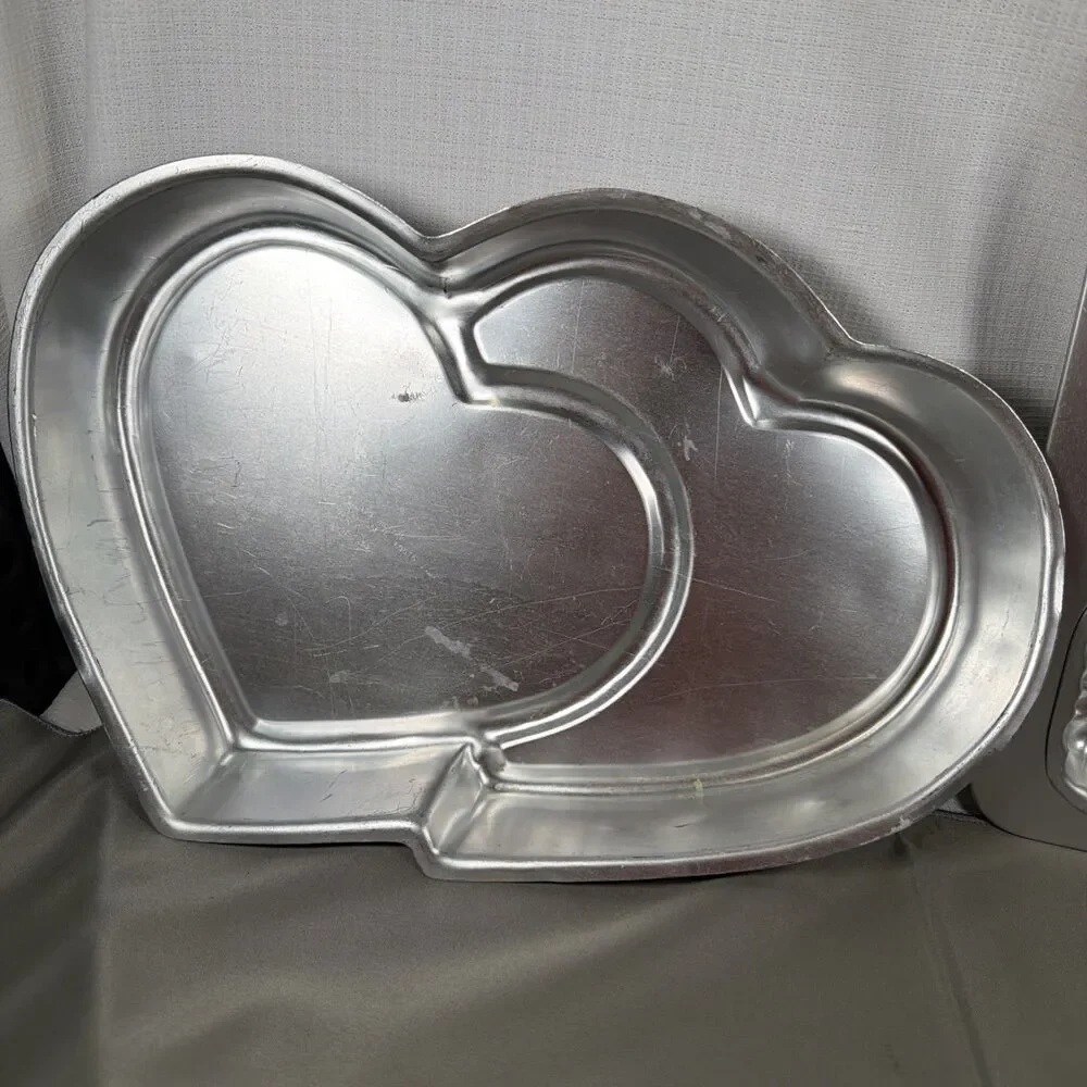 Vtg Wilton Aluminum Heart Baking Pan Lot Double Heart & 6 Mini Scalloped Hearts
